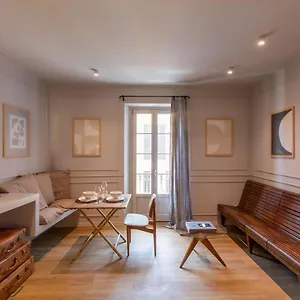 https://suites-menaggio.it-lombardy.com