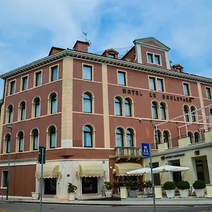 Le Boulevard 4* Benátky – Lido
